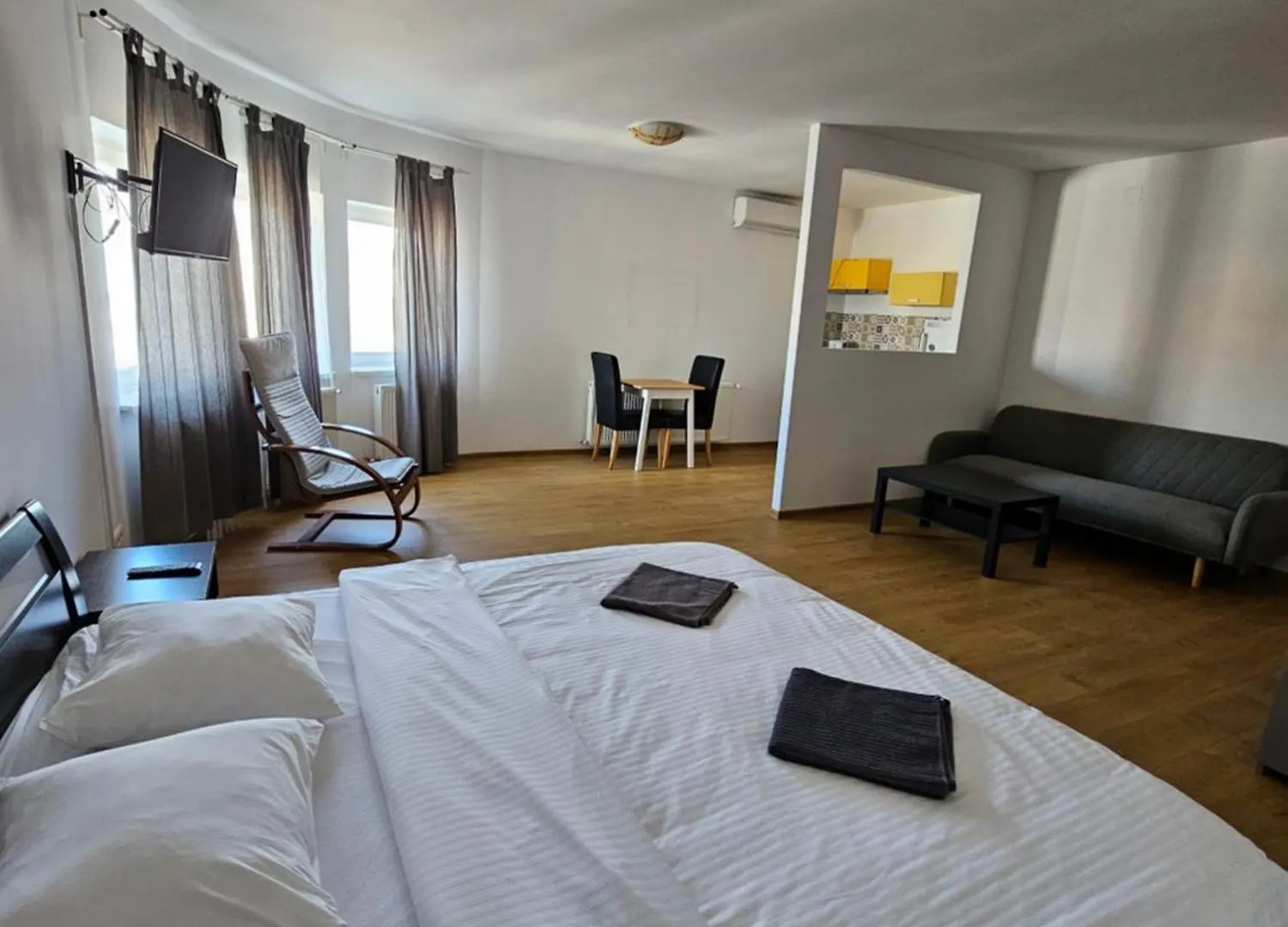 Color Apartments Old Town Center Bucarest 0*,
