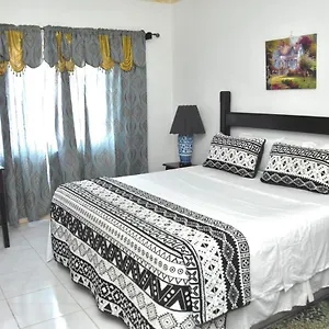 https://embassy-deluxe-apartment.greaterantilleshotels.net