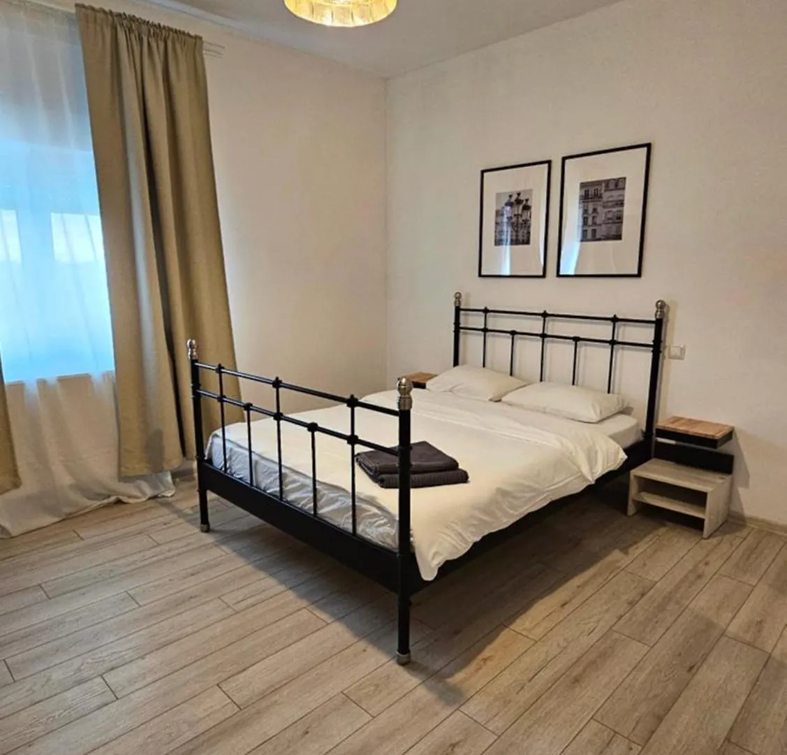 Color Apartments Old Town Center Bukarest